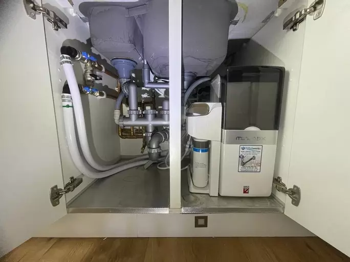 A Minimax Innova with SoClear Water Purifier